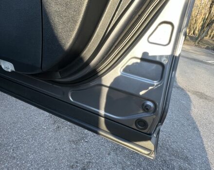 Серый Лексус РХ, объемом двигателя 3.5 л и пробегом 120 тыс. км за 23499 $, фото 16 на Automoto.ua