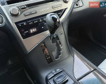 Серый Лексус РХ, объемом двигателя 3.5 л и пробегом 156 тыс. км за 19500 $, фото 25 на Automoto.ua