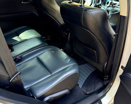 Серый Лексус РХ, объемом двигателя 3.5 л и пробегом 199 тыс. км за 16900 $, фото 5 на Automoto.ua