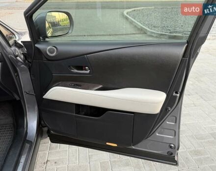 Серый Лексус РХ, объемом двигателя 3.5 л и пробегом 156 тыс. км за 19500 $, фото 15 на Automoto.ua