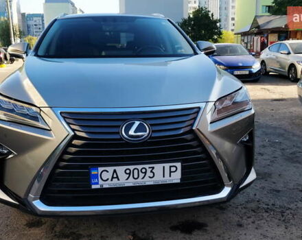 Сірий Лексус РХ, об'ємом двигуна 2 л та пробігом 101 тис. км за 33300 $, фото 1 на Automoto.ua