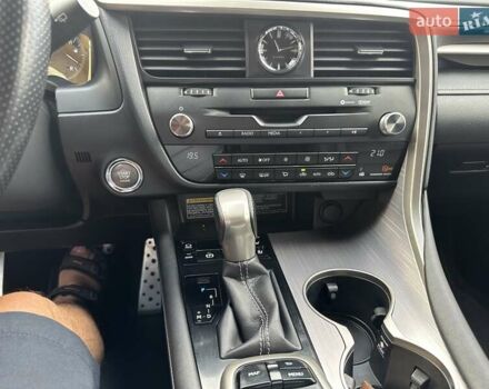 Серый Лексус РХ, объемом двигателя 2 л и пробегом 229 тыс. км за 29900 $, фото 9 на Automoto.ua