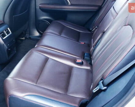 Сірий Лексус РХ, об'ємом двигуна 2 л та пробігом 101 тис. км за 33300 $, фото 22 на Automoto.ua