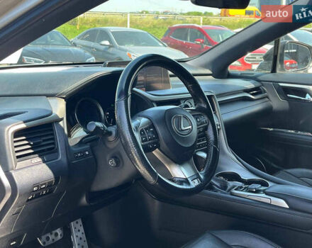 Сірий Лексус РХ, об'ємом двигуна 2 л та пробігом 240 тис. км за 27300 $, фото 24 на Automoto.ua