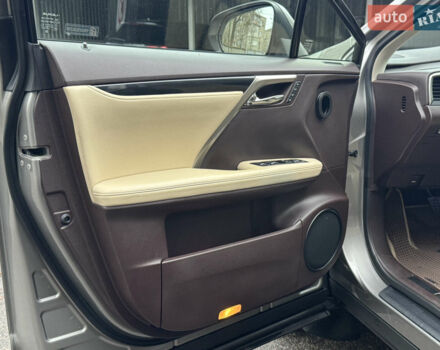 Сірий Лексус РХ, об'ємом двигуна 2 л та пробігом 165 тис. км за 29500 $, фото 6 на Automoto.ua