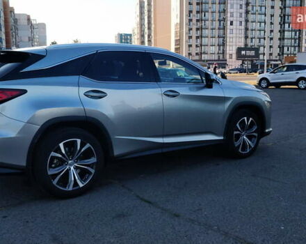 Сірий Лексус РХ, об'ємом двигуна 2 л та пробігом 101 тис. км за 33300 $, фото 7 на Automoto.ua