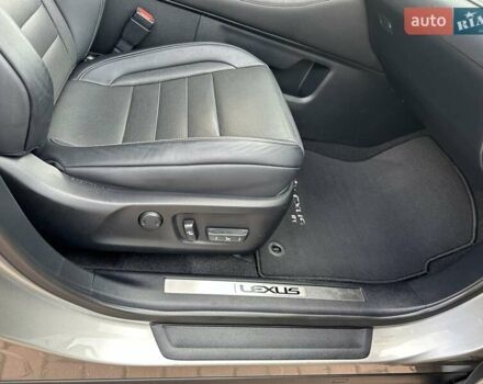 Серый Лексус РХ, объемом двигателя 2 л и пробегом 229 тыс. км за 29900 $, фото 12 на Automoto.ua