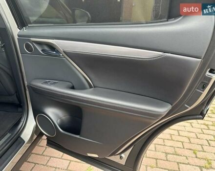 Серый Лексус РХ, объемом двигателя 2 л и пробегом 229 тыс. км за 29900 $, фото 16 на Automoto.ua