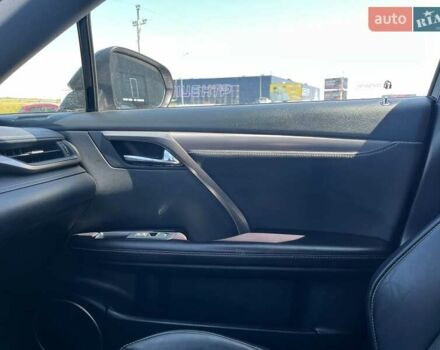 Сірий Лексус РХ, об'ємом двигуна 2 л та пробігом 240 тис. км за 27300 $, фото 28 на Automoto.ua