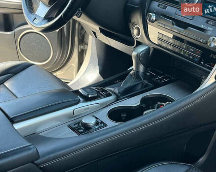 Сірий Лексус РХ, об'ємом двигуна 2 л та пробігом 240 тис. км за 27300 $, фото 21 на Automoto.ua