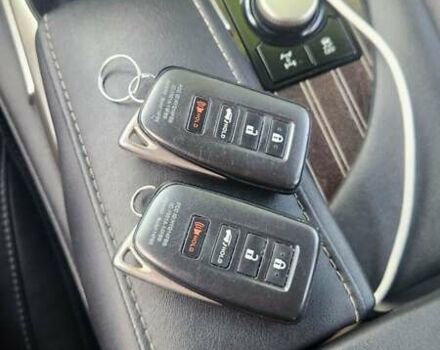 Серый Лексус РХ, объемом двигателя 3.5 л и пробегом 114 тыс. км за 35500 $, фото 1 на Automoto.ua