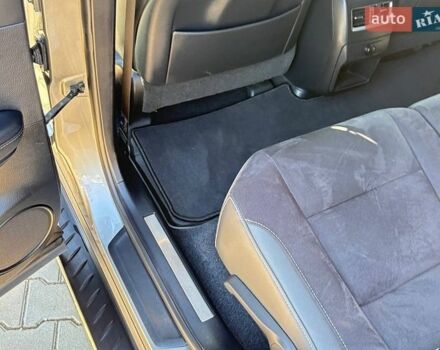 Серый Лексус РХ, объемом двигателя 2 л и пробегом 182 тыс. км за 29500 $, фото 19 на Automoto.ua