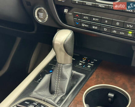 Сірий Лексус РХ, об'ємом двигуна 3.46 л та пробігом 162 тис. км за 30800 $, фото 20 на Automoto.ua