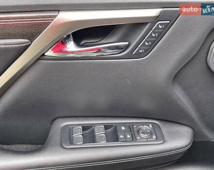 Лексус РХ 2017 в Киеве на Automoto.ua Серый Лексус РХ, объемом двигателя 3.46 л и пробегом 99 тыс. км за 31999 $, фото 16 на Automoto.ua