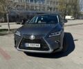 Серый Лексус РХ, объемом двигателя 2 л и пробегом 110 тыс. км за 34000 $, фото 1 на Automoto.ua