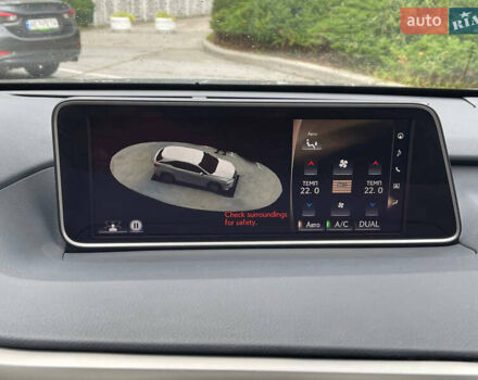 Лексус РХ 2017 в Киеве на Automoto.ua Серый Лексус РХ, объемом двигателя 3.46 л и пробегом 99 тыс. км за 31999 $, фото 18 на Automoto.ua