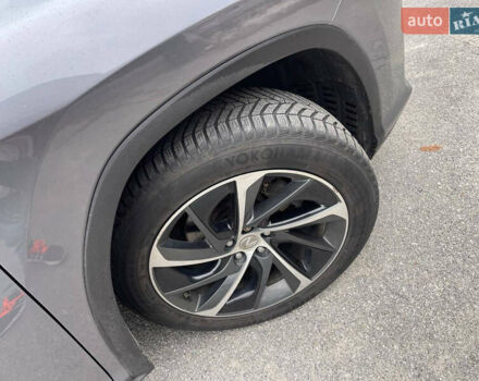 Лексус РХ 2017 в Киеве на Automoto.ua Серый Лексус РХ, объемом двигателя 3.46 л и пробегом 99 тыс. км за 31999 $, фото 21 на Automoto.ua