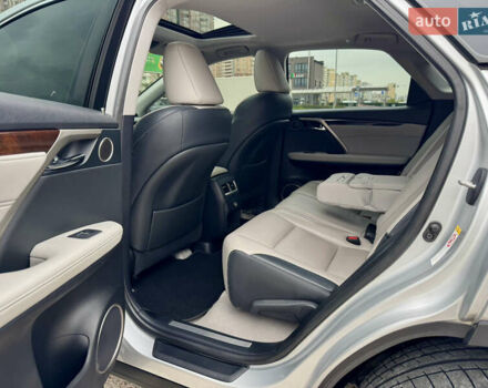 Сірий Лексус РХ, об'ємом двигуна 3.46 л та пробігом 162 тис. км за 30800 $, фото 10 на Automoto.ua