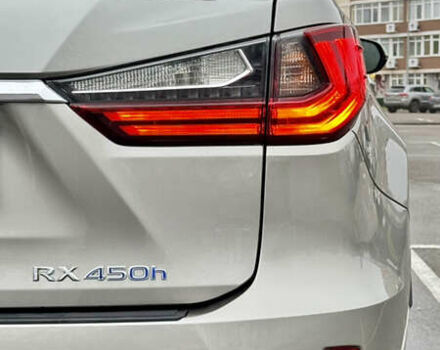 Сірий Лексус РХ, об'ємом двигуна 3.46 л та пробігом 114 тис. км за 37000 $, фото 14 на Automoto.ua