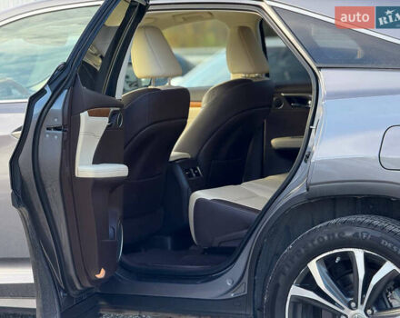 Серый Лексус РХ, объемом двигателя 3.5 л и пробегом 47 тыс. км за 29999 $, фото 6 на Automoto.ua