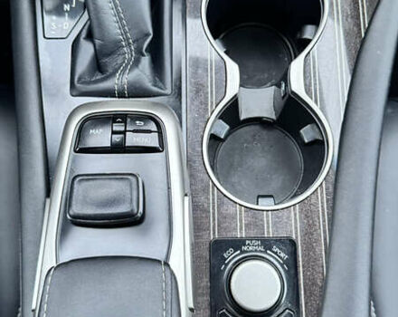 Серый Лексус РХ, объемом двигателя 3.46 л и пробегом 113 тыс. км за 35000 $, фото 37 на Automoto.ua