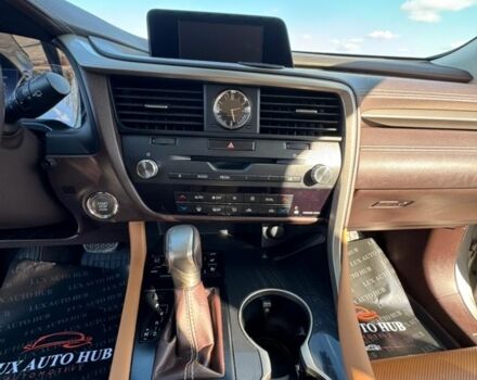 Сірий Лексус РХ, об'ємом двигуна 2 л та пробігом 97 тис. км за 32333 $, фото 19 на Automoto.ua