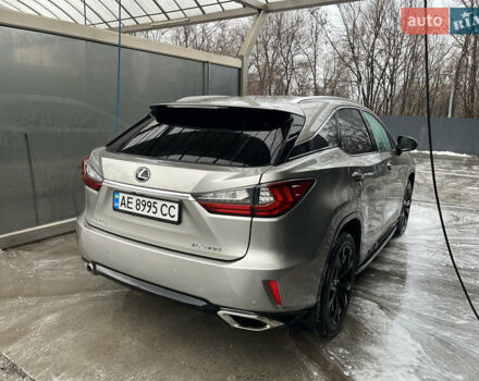 Серый Лексус РХ, объемом двигателя 2 л и пробегом 105 тыс. км за 33000 $, фото 3 на Automoto.ua