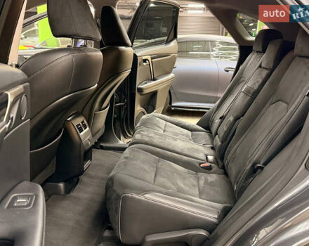 Серый Лексус РХ, объемом двигателя 2 л и пробегом 146 тыс. км за 28500 $, фото 15 на Automoto.ua