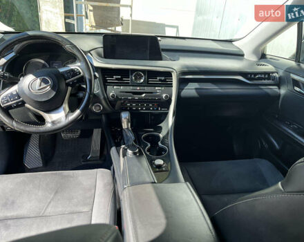 Серый Лексус РХ, объемом двигателя 2 л и пробегом 154 тыс. км за 34000 $, фото 18 на Automoto.ua