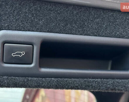 Сірий Лексус РХ, об'ємом двигуна 2 л та пробігом 133 тис. км за 27300 $, фото 56 на Automoto.ua