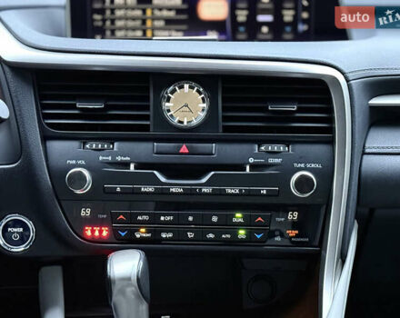 Сірий Лексус РХ, об'ємом двигуна 3.46 л та пробігом 123 тис. км за 33900 $, фото 25 на Automoto.ua