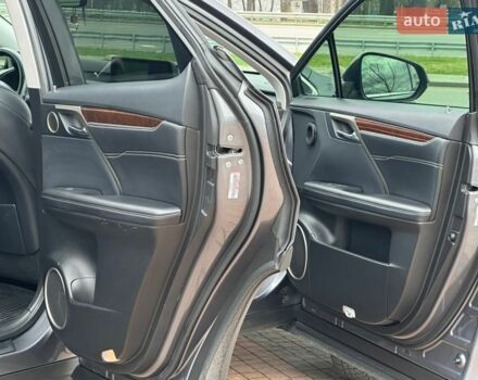 Сірий Лексус РХ, об'ємом двигуна 3.46 л та пробігом 89 тис. км за 35000 $, фото 36 на Automoto.ua