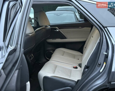 Сірий Лексус РХ, об'ємом двигуна 3.46 л та пробігом 123 тис. км за 33900 $, фото 28 на Automoto.ua