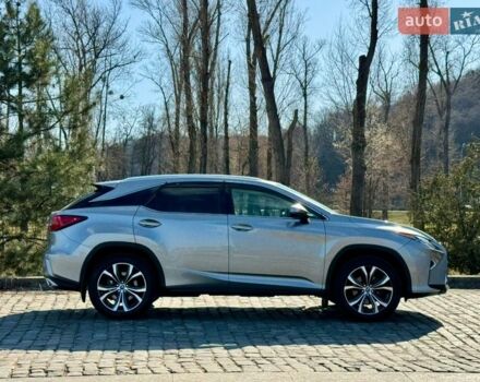 Сірий Лексус РХ, об'ємом двигуна 2 л та пробігом 97 тис. км за 32555 $, фото 3 на Automoto.ua