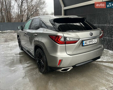 Сірий Лексус РХ, об'ємом двигуна 2 л та пробігом 105 тис. км за 35000 $, фото 1 на Automoto.ua