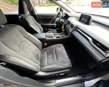 Сірий Лексус РХ, об'ємом двигуна 2 л та пробігом 133 тис. км за 27300 $, фото 36 на Automoto.ua