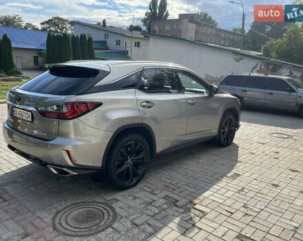 Серый Лексус РХ, объемом двигателя 2 л и пробегом 154 тыс. км за 34000 $, фото 2 на Automoto.ua