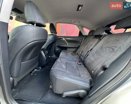 Сірий Лексус РХ, об'ємом двигуна 2 л та пробігом 133 тис. км за 27300 $, фото 30 на Automoto.ua