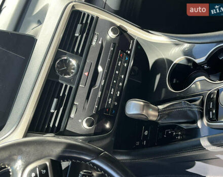 Серый Лексус РХ, объемом двигателя 2 л и пробегом 154 тыс. км за 34000 $, фото 15 на Automoto.ua