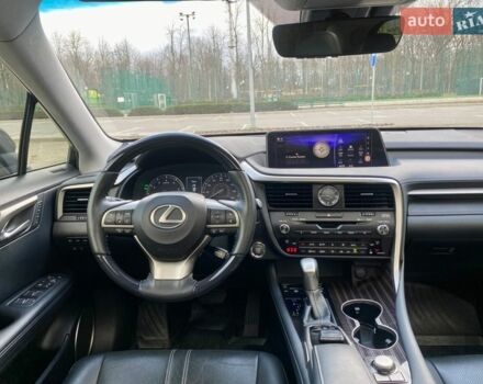 Серый Лексус РХ, объемом двигателя 3.46 л и пробегом 104 тыс. км за 37998 $, фото 33 на Automoto.ua