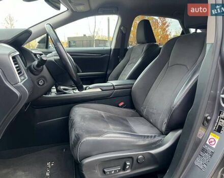 Лексус РХ 2018 в Киеве на Automoto.ua Серый Лексус РХ, объемом двигателя 2 л и пробегом 146 тыс. км за 32990 $, фото 10 на Automoto.ua
