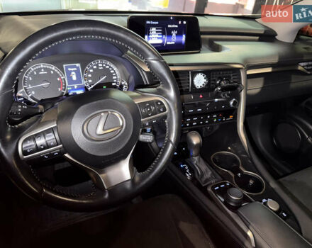 Серый Лексус РХ, объемом двигателя 3.3 л и пробегом 130 тыс. км за 32500 $, фото 1 на Automoto.ua