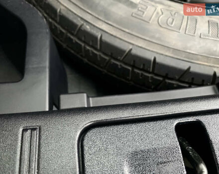 Лексус РХ 2019 у Рівному на Automoto.ua Сірий Лексус РХ, об'ємом двигуна 3.46 л та пробігом 62 тис. км за 38500 $, фото 55 на Automoto.ua