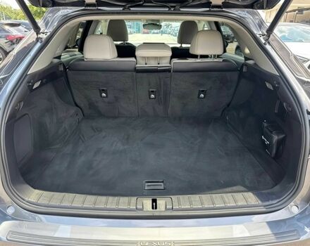 Серый Лексус РХ, объемом двигателя 3.5 л и пробегом 46 тыс. км за 15100 $, фото 12 на Automoto.ua