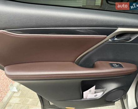 Серый Лексус РХ, объемом двигателя 2 л и пробегом 76 тыс. км за 38900 $, фото 13 на Automoto.ua