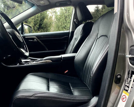 Лексус РХ 2019 у Рівному на Automoto.ua Сірий Лексус РХ, об'ємом двигуна 3.46 л та пробігом 62 тис. км за 38500 $, фото 27 на Automoto.ua