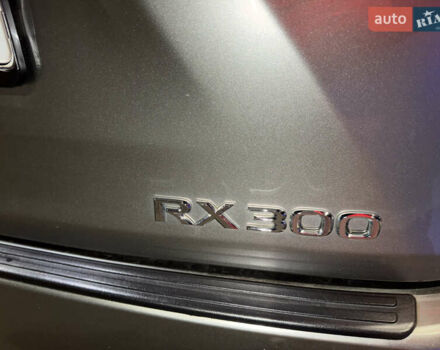 Серый Лексус РХ, объемом двигателя 3.3 л и пробегом 130 тыс. км за 32500 $, фото 10 на Automoto.ua