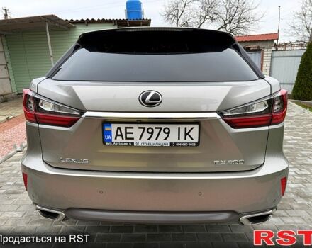 Сірий Лексус РХ, об'ємом двигуна 2 л та пробігом 77 тис. км за 38900 $, фото 5 на Automoto.ua