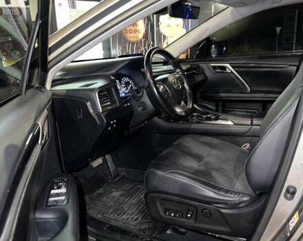 Серый Лексус РХ, объемом двигателя 3.3 л и пробегом 130 тыс. км за 32500 $, фото 12 на Automoto.ua