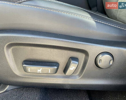 Серый Лексус РХ, объемом двигателя 2 л и пробегом 120 тыс. км за 33500 $, фото 24 на Automoto.ua